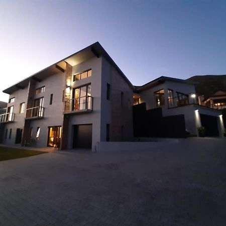 Black Eagle Self-Catering Accommodation, هيرمانوس المظهر الخارجي الصورة