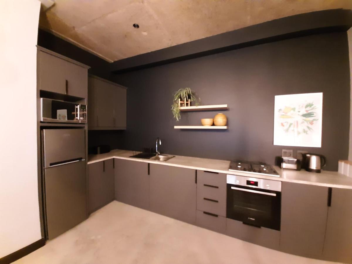 Black Eagle Self-Catering Accommodation, هيرمانوس المظهر الخارجي الصورة